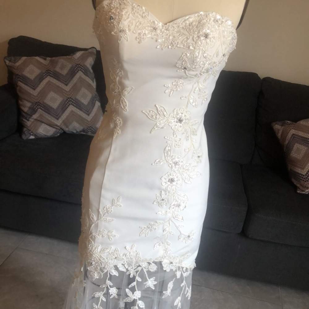 Off white wedding dress (only worn once)
